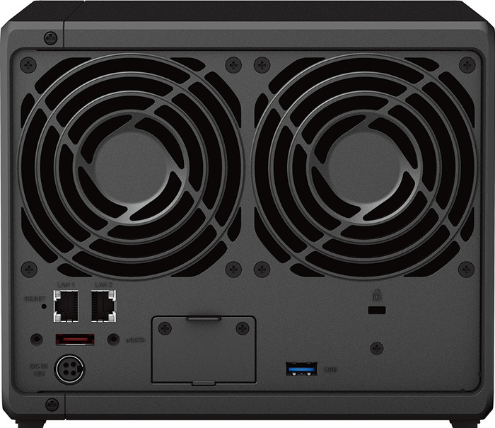 Synology DS923+ + 4x 8TB Seagate Ironwolf null
