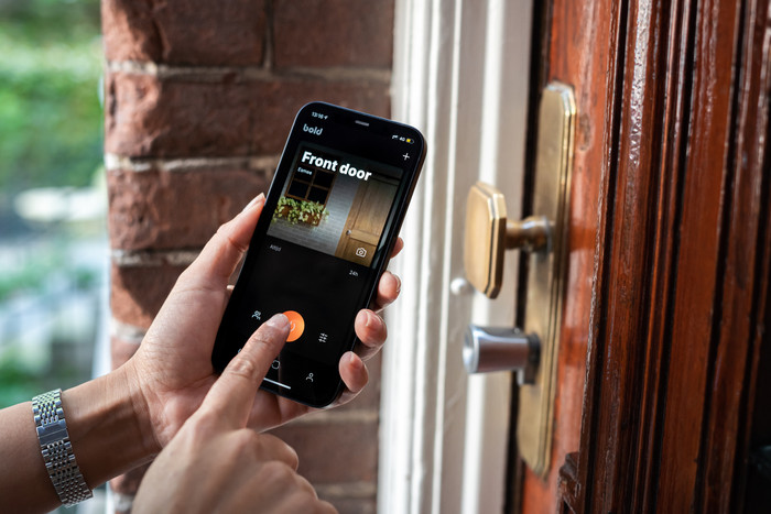 Bold Smart Lock SX-35 + Bold Connect bridge product in gebruik