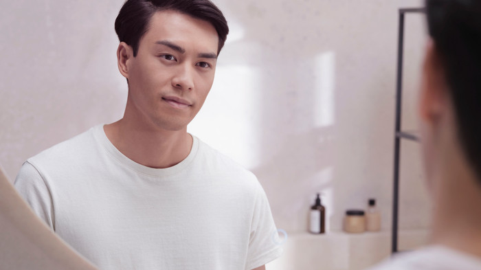 Philips Shaver S9000 Prestige SP9883/36 product in gebruik