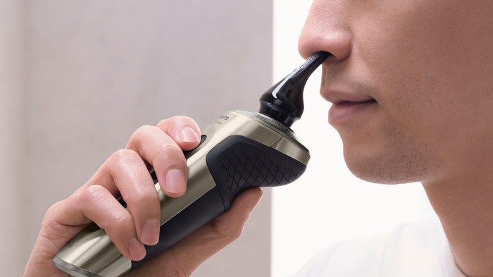 Philips Shaver S9000 Prestige SP9883/36 product in gebruik
