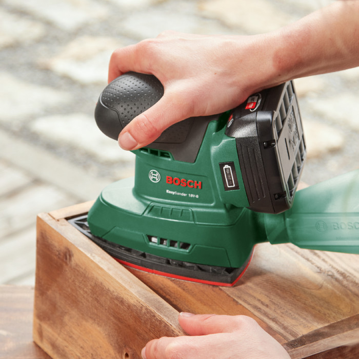 Bosch EasySander 18V-8 (zonder accu) product in gebruik