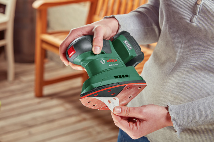 Bosch EasySander 18V-8 (zonder accu) product in gebruik