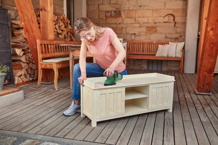 Bosch EasySander 18V-8 (zonder accu) product in gebruik