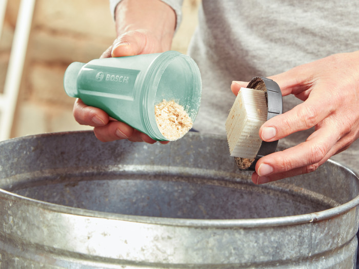 Bosch Universal Sander 18V-10 (zonder accu) product in gebruik