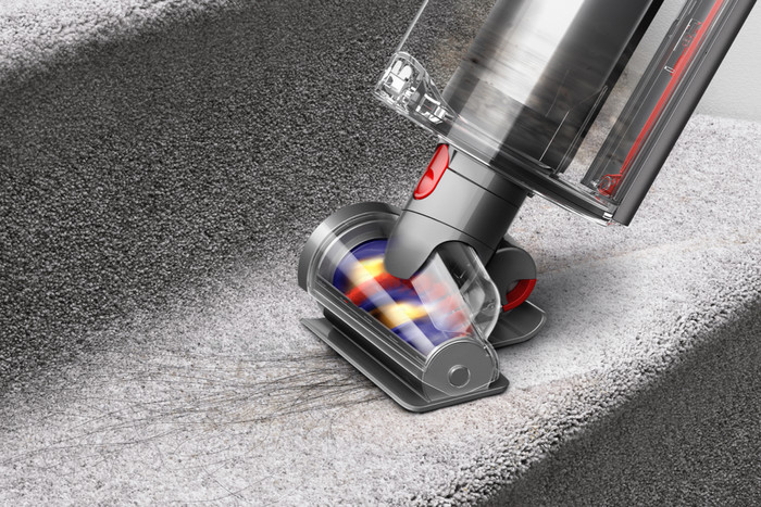Dyson Hair Screw Tool product in gebruik