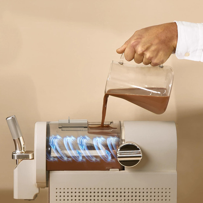 Tefal Freezi 16-in-1 Ice Cream & Frozen Drink Maker IG801A product in gebruik