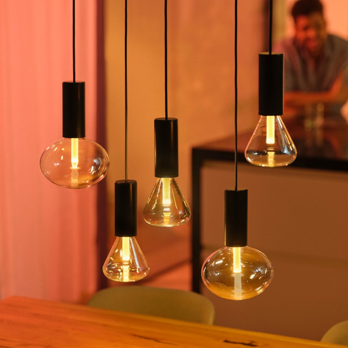 Philips Hue Lightguide koord - zwart - E27 product in gebruik