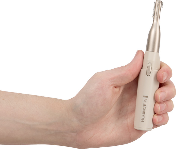 Remington BareMe 3-in-1 Facial Hair Remover WFS310 detail
