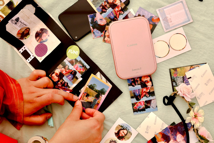 Canon Zoemini 2 Pink product in use