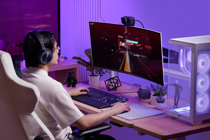 Corsair GALLEON 100 SD Gaming Toetsenbord Qwerty product in gebruik