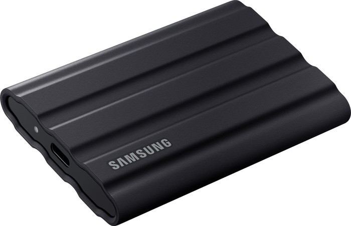 Samsung T7 Shield 4TB Black left side