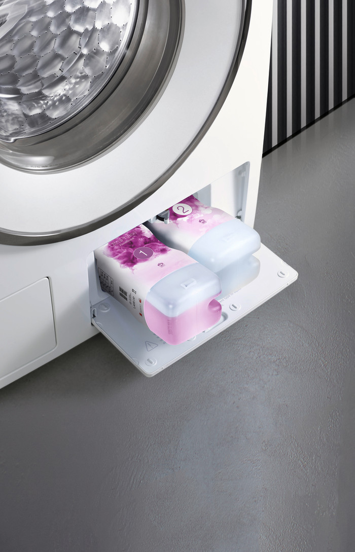Miele Set UltraPhase 1 and 2 FloralBoost (12 bottles) - Year Pack product in use