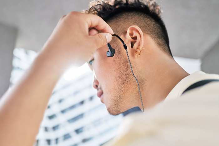 Sennheiser IE 200 Zwart product in gebruik