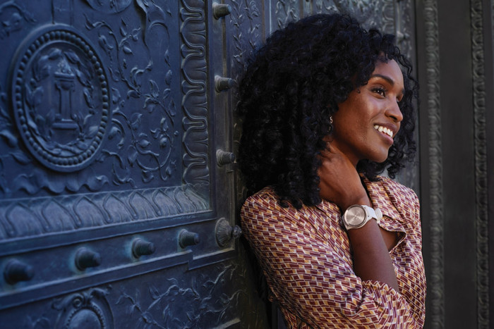 Garmin Vivomove Trend Roségoud/Wit product in gebruik