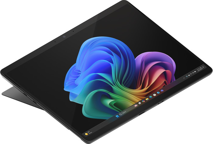 Microsoft Surface San Clemente M12 / 16GB / 1TB Black bovenkant