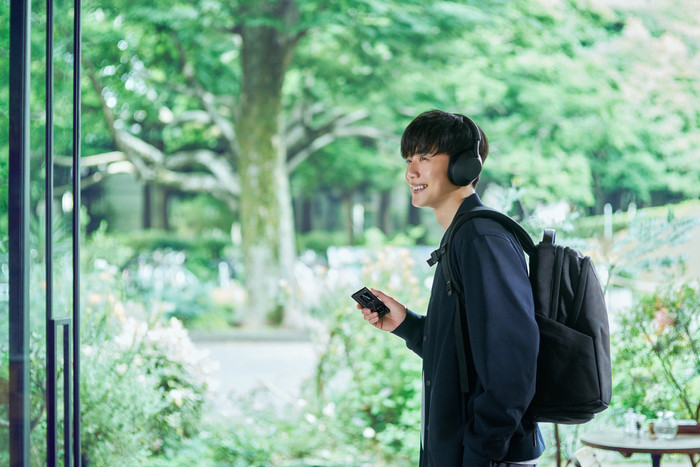 Sony NW-A306 Black product in use