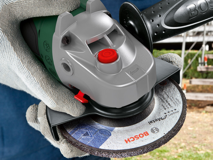 Bosch UniversalGrind 18V-75 (without battery) product in use