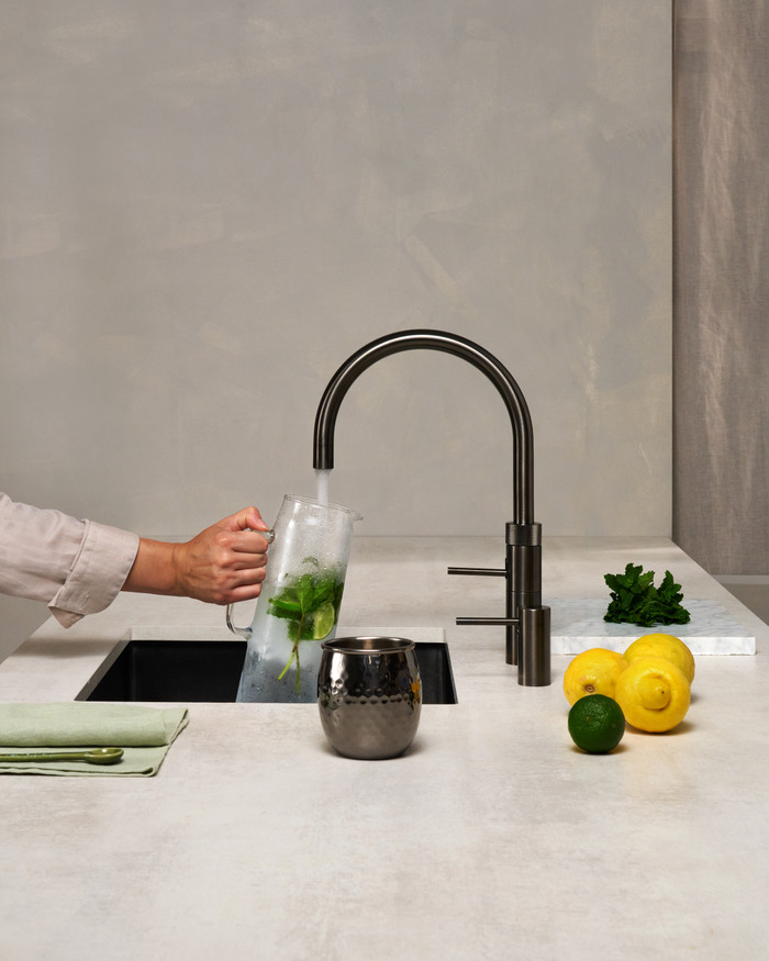 Quooker PRO3 + Quooker Fusion Round Gunmetal product in gebruik