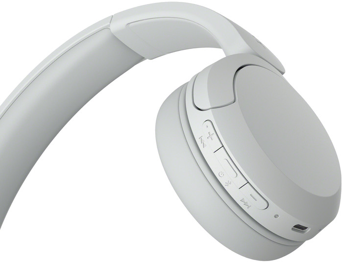 Sony WH-CH520 Wit + BlueBuilt Quick Charge Oplader met Usb A Poort 18W Zwart null