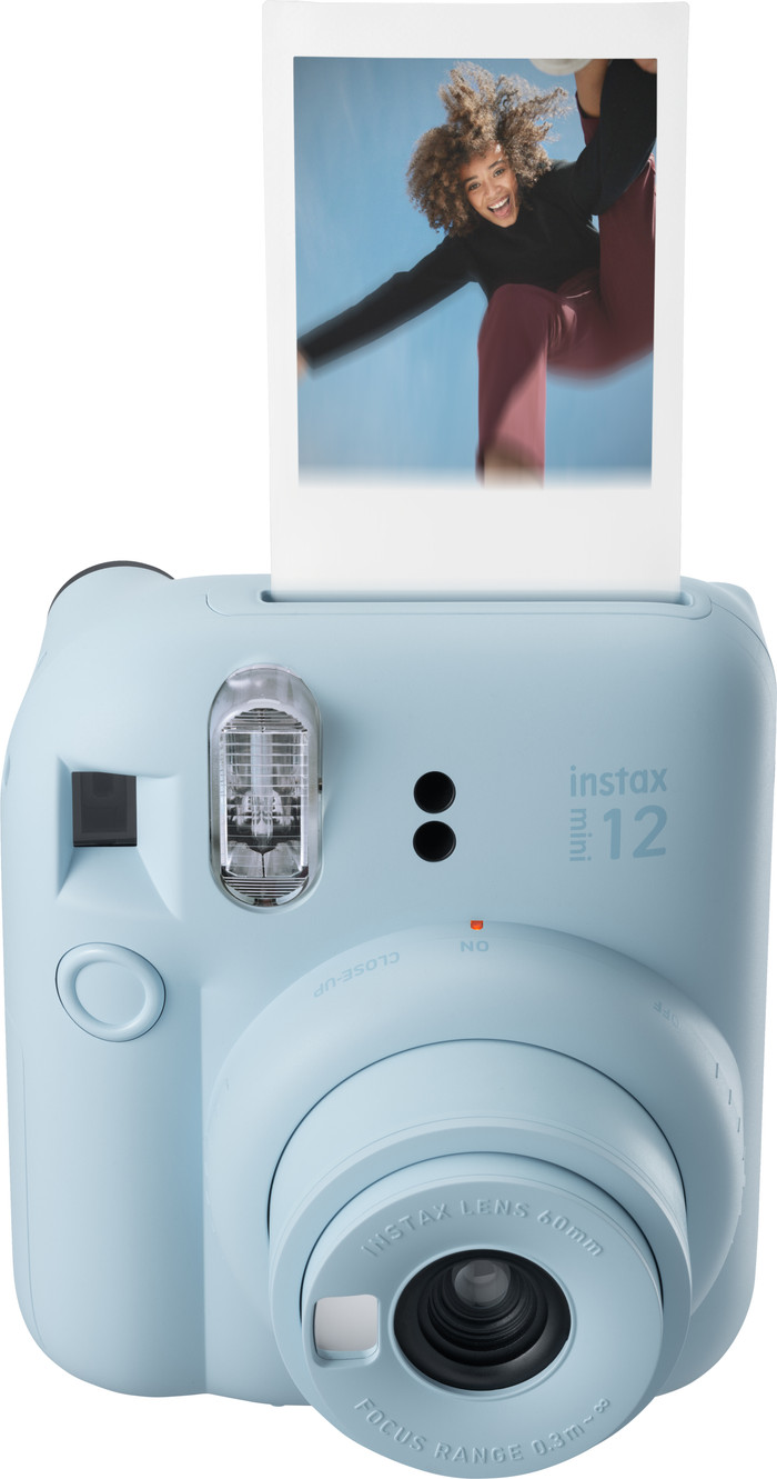Fujifilm Instax Mini 12 Pastel Blue produkt in gebrauch