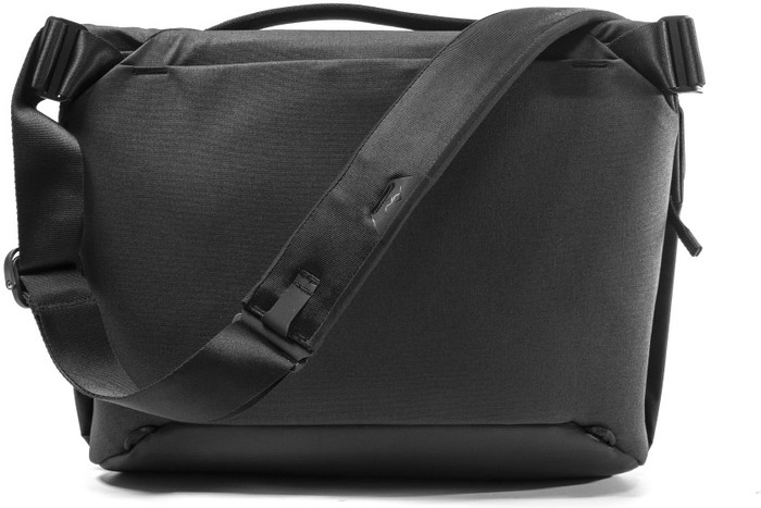 Peak Design Everyday Messenger 13L v3 Black achterkant