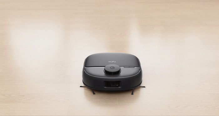 eufy Omni C28 product in use