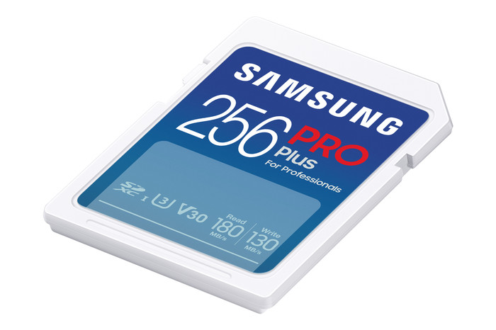 Samsung SDXC PRO Plus 256GB 130MB/s onderkant