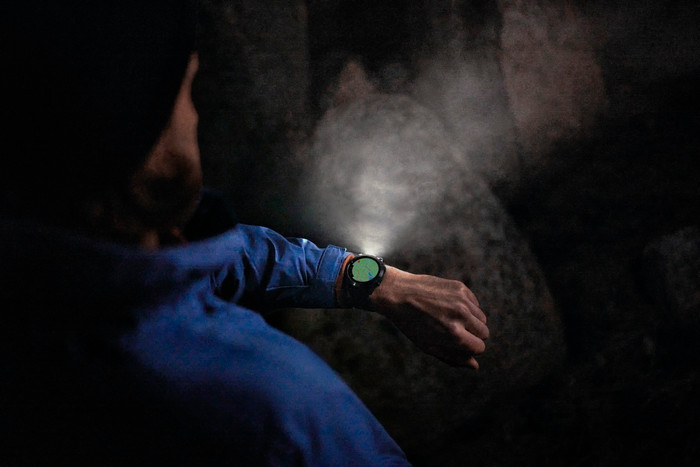 Garmin Fenix 7 Pro Solar Zwart 47mm product in gebruik