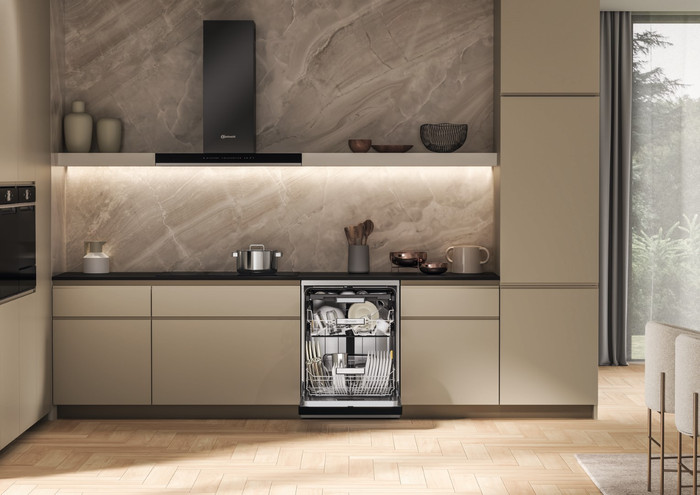 Bauknecht B7F HS51 X MaxiSpace product in use