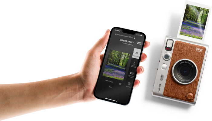 Fujifilm Instax Mini EVO Bruin product in gebruik