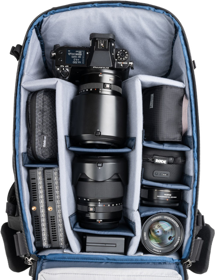 Think Tank DarkLight Backpack 20L Zwart binnenkant