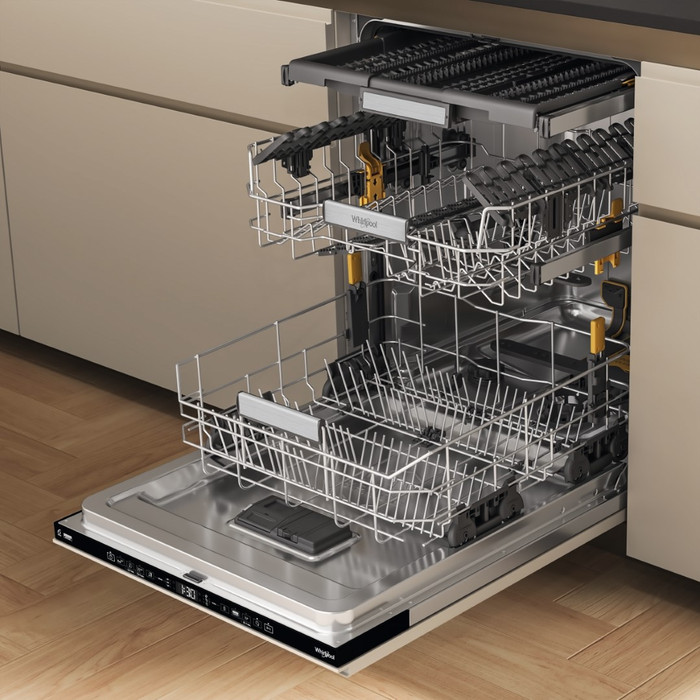 Whirlpool W7I HT58 T MaxiSpace inside