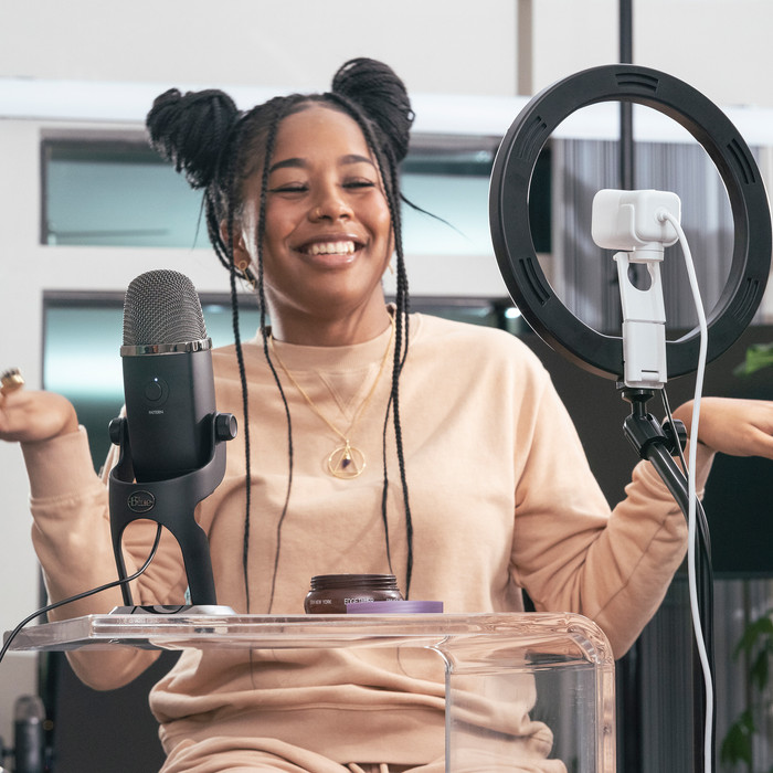 Logitech StreamCam via USB-C White visual supplier