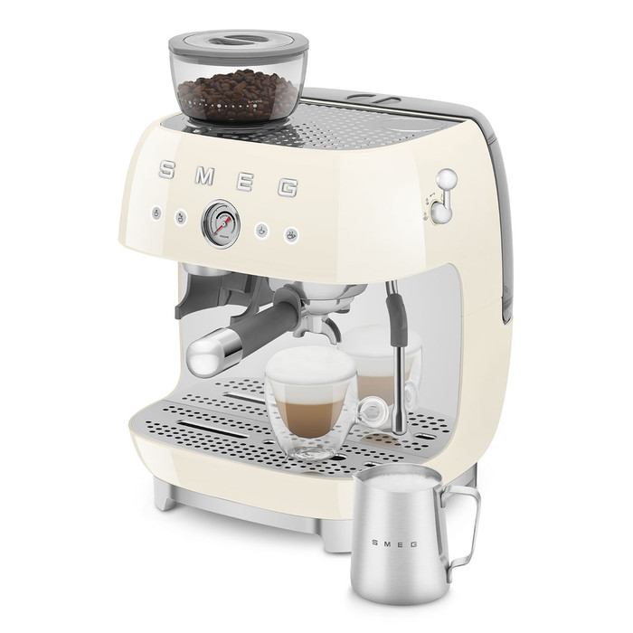 SMEG EGF03CREU Creme product in gebruik