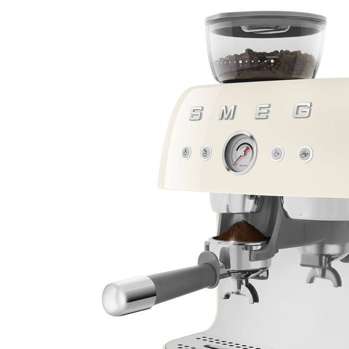 SMEG EGF03CREU Creme null