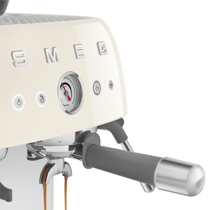 SMEG EGF03CREU Creme null