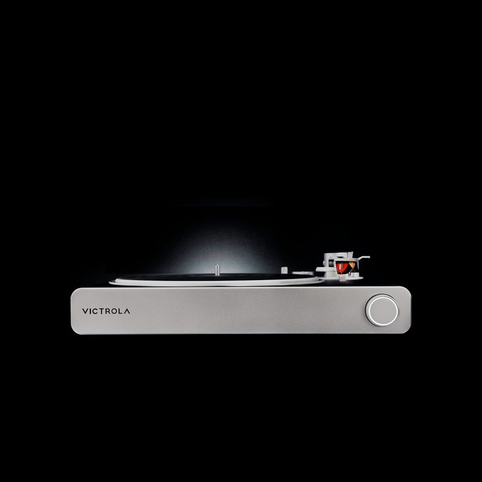 Victrola VPT-3000 Stream Carbon product in gebruik