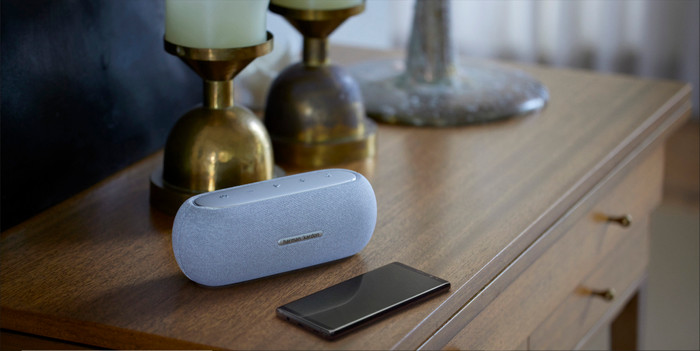 Harman Kardon Luna Grau produkt in gebrauch