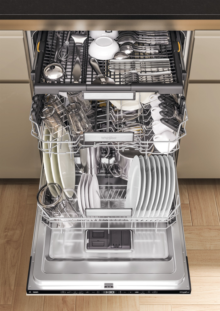 Whirlpool W7I HT58 T MaxiSpace product in use