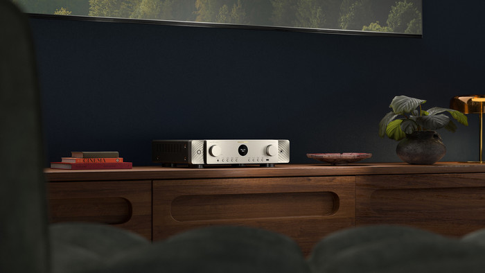 Marantz CINEMA 70s SERIE 2 Zilver product in gebruik