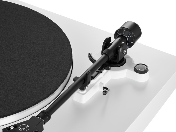 Audio-Technica AT-LP3XBT White null