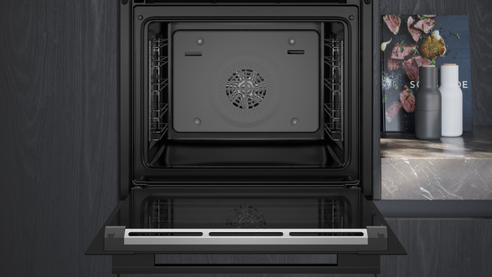 Siemens HB732G1B1 product in use