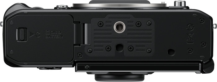 Nikon Z f + NIKKOR Z 24-70mm f/4 onderkant