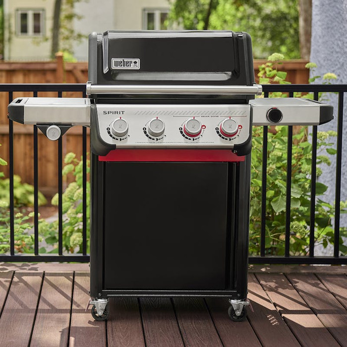 Weber Spirit EPX-435 product in use