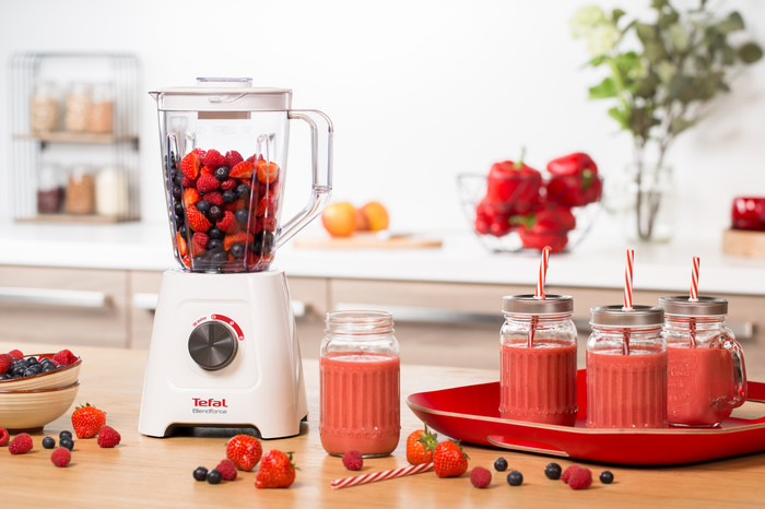 Tefal Blendforce II BL4201 product in use