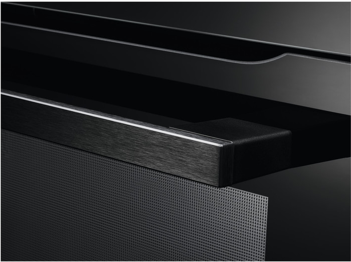 AEG BSE778380B SteamCrisp detail