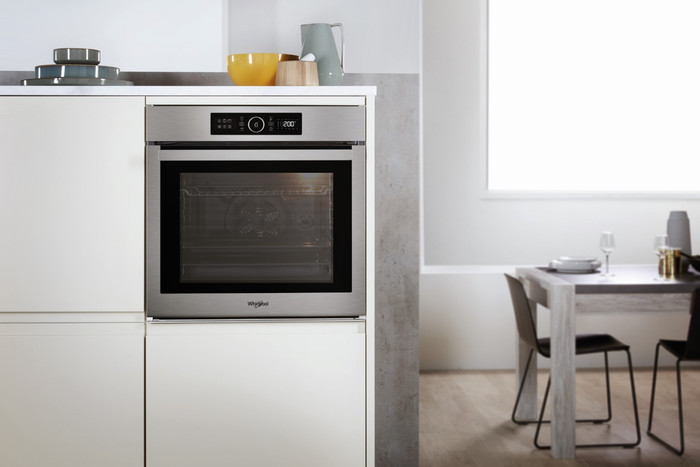 Whirlpool AKZ9 6270 IX product in use