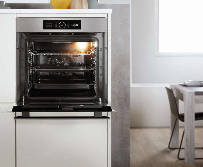Whirlpool AKZ9 6270 IX product in use