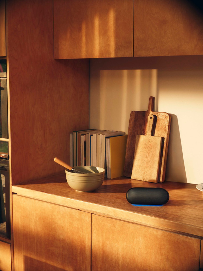 Harman Kardon Luna 2 Zwart product in gebruik