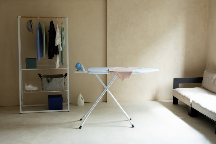Brabantia Strijkplank C 124 x 45 cm Fresh Breeze product in gebruik